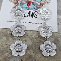 Flower drop earrings
