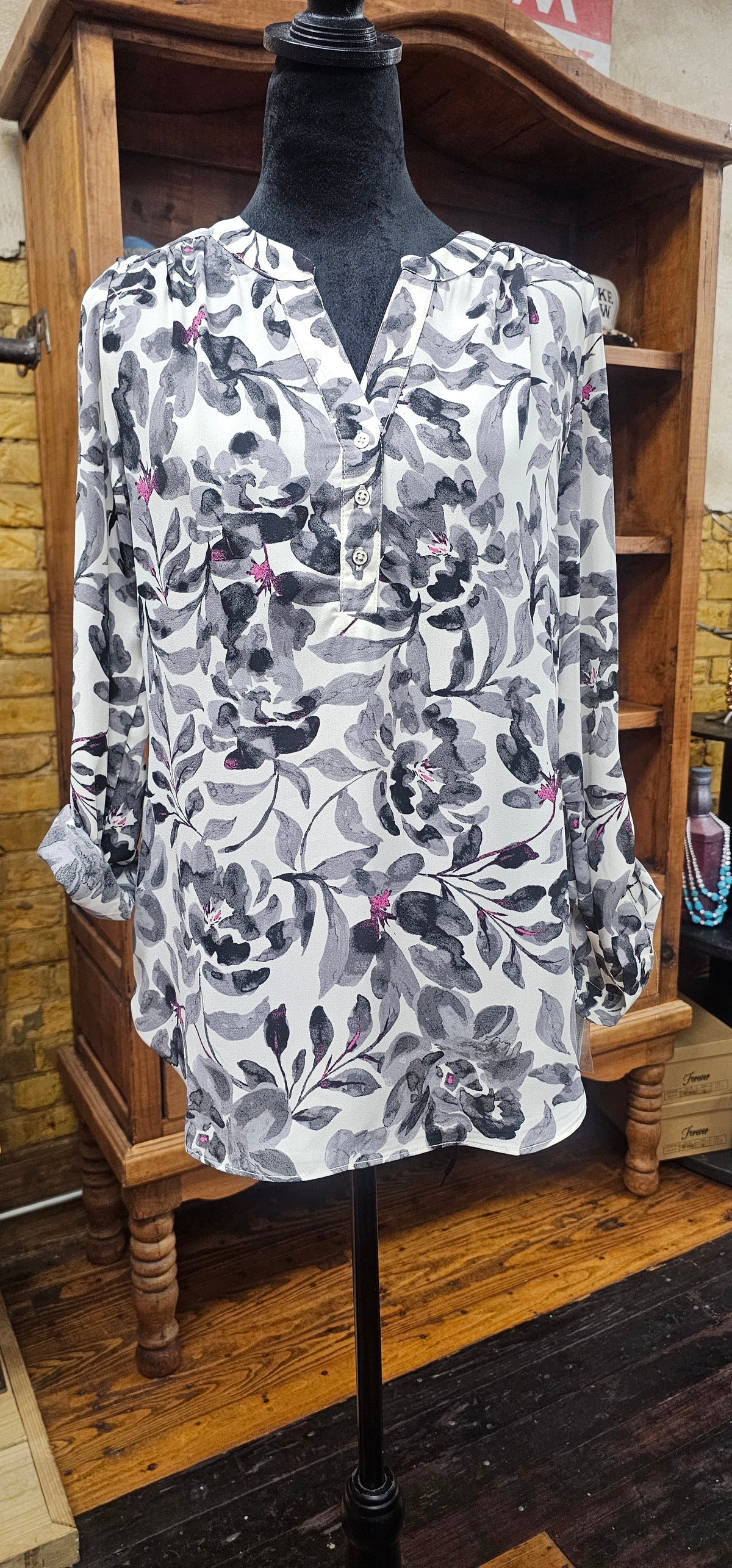 Myra Top