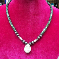 Gloria Green Necklace