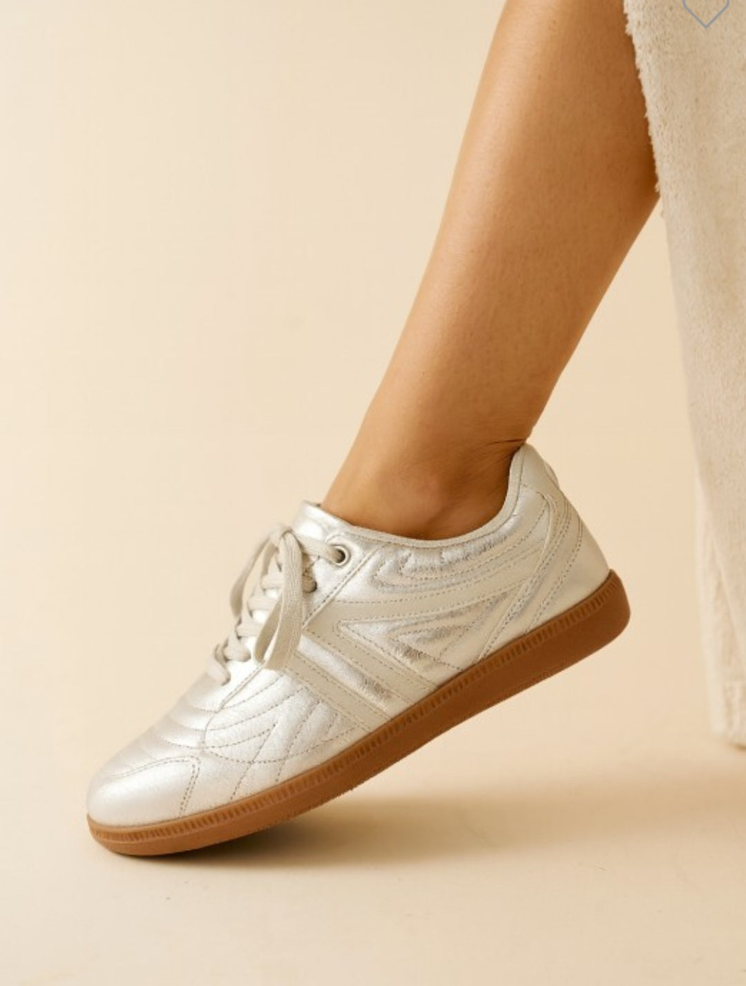 Shiny Quilted Lace Up Fashion Sneakers