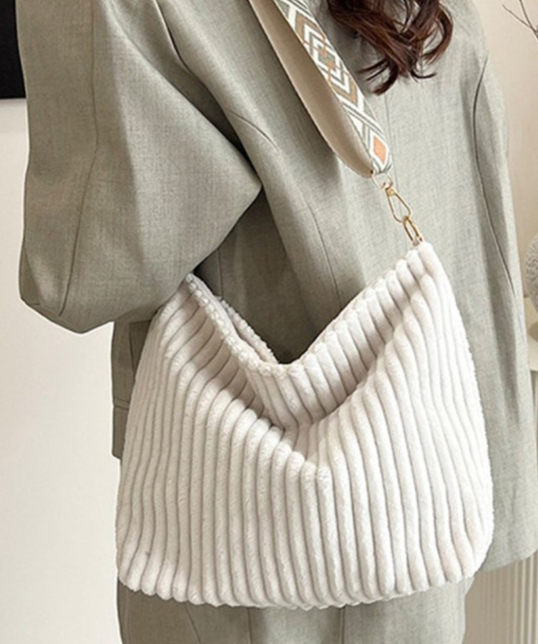 Cozy Corner Tote