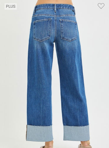 Plus Midrise cropped Straight Jean with Cuffed Hem